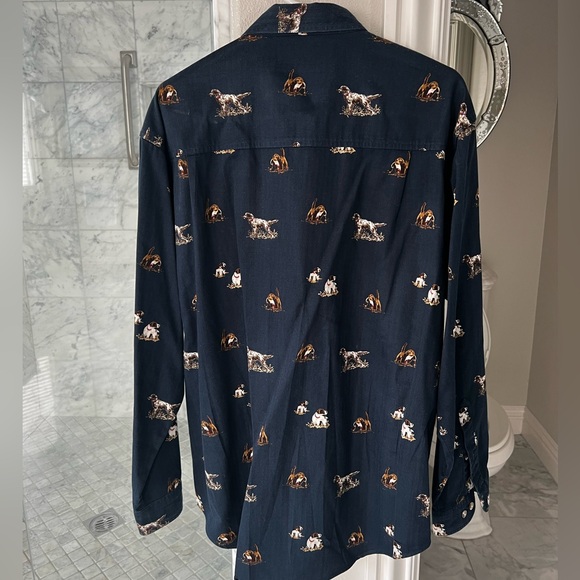 CLEARANCE Men’s Medium Columbia Navy Button Down Shirt With Hunting Dogs Print - Picture 5 of 12
